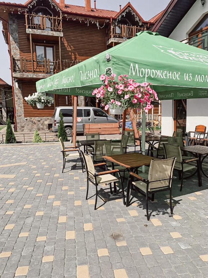 Viktan Hotel Bukovel Exterior photo